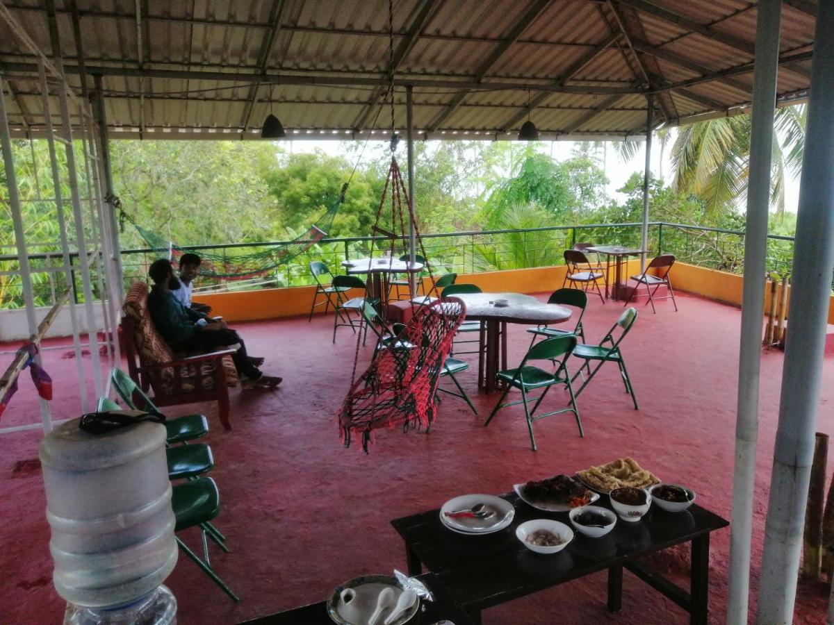 Hôtel Blue Waves Beach Residency à Varkala Extérieur photo