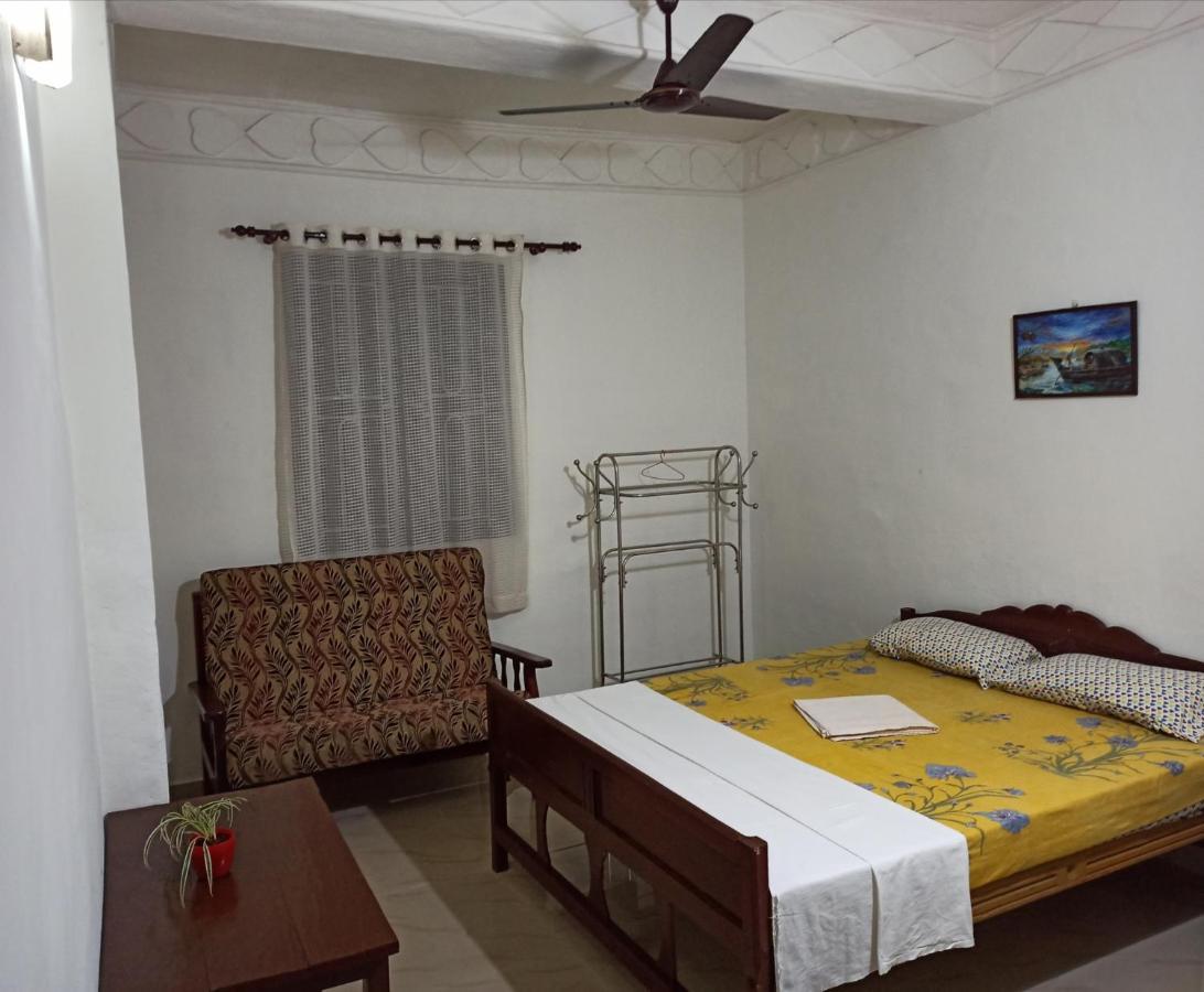 Hôtel Blue Waves Beach Residency à Varkala Extérieur photo