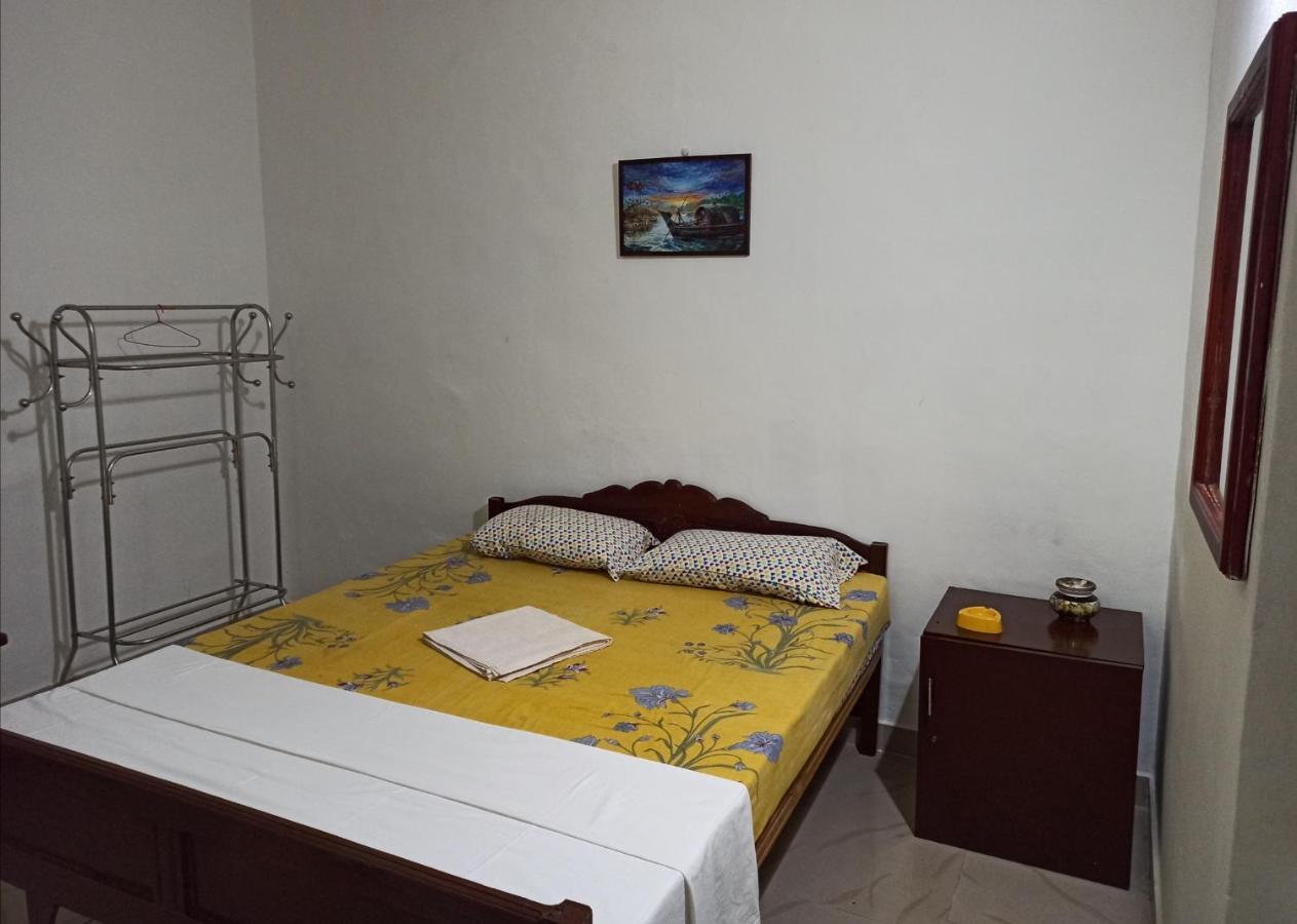 Hôtel Blue Waves Beach Residency à Varkala Extérieur photo