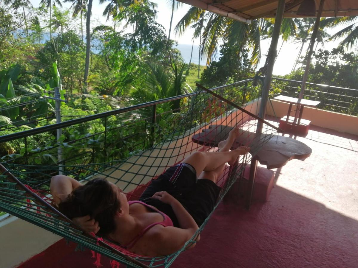 Hôtel Blue Waves Beach Residency à Varkala Extérieur photo