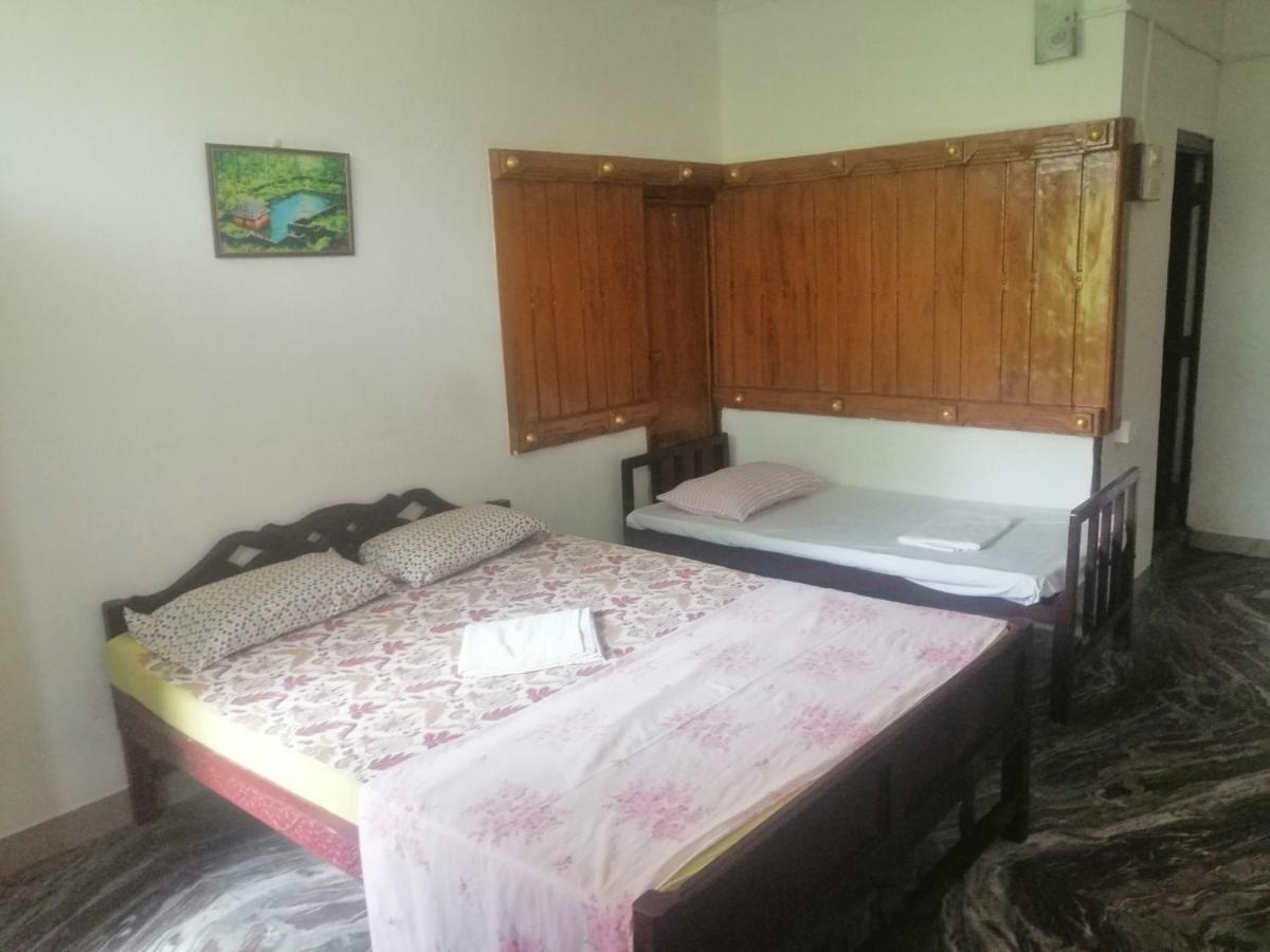 Hôtel Blue Waves Beach Residency à Varkala Extérieur photo