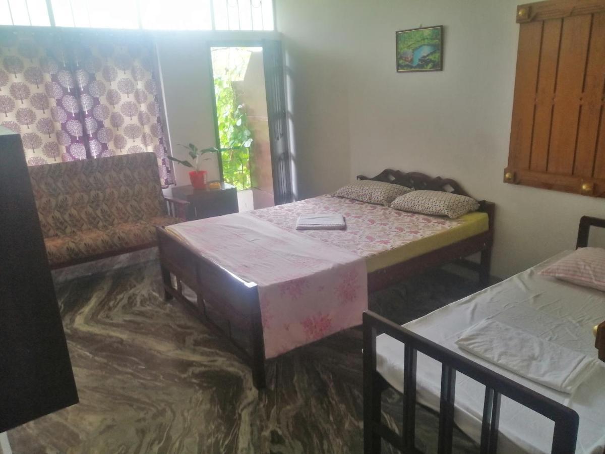 Hôtel Blue Waves Beach Residency à Varkala Extérieur photo